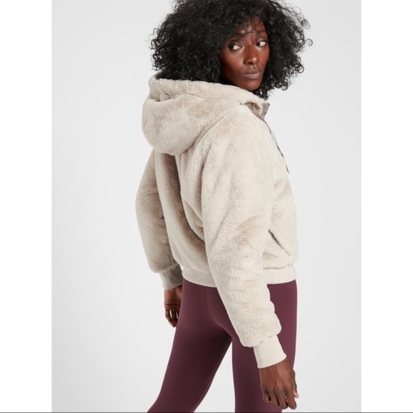 Athleta Ritual Faux Fur zip up jacket with hood Size Medium - Picture 7 of 10